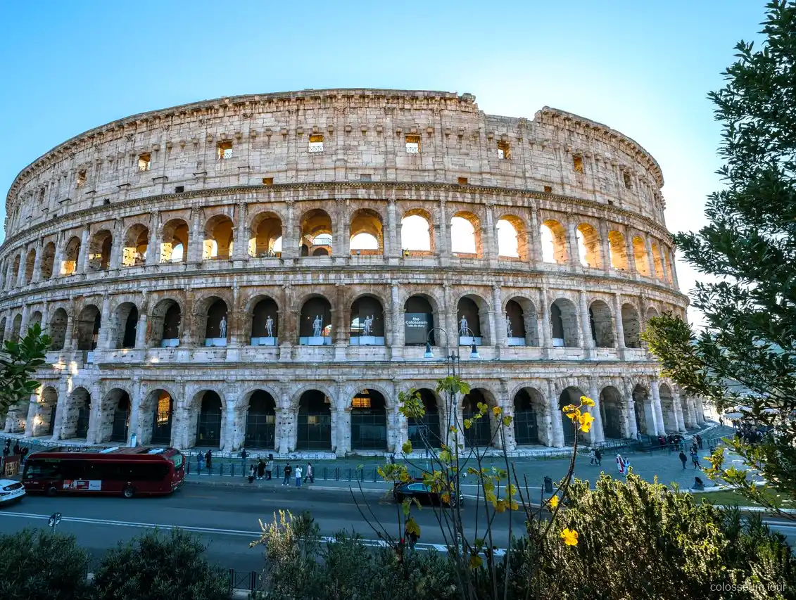 Colosseums underjordiska Hypogeum-premiumtur med licensierad guide