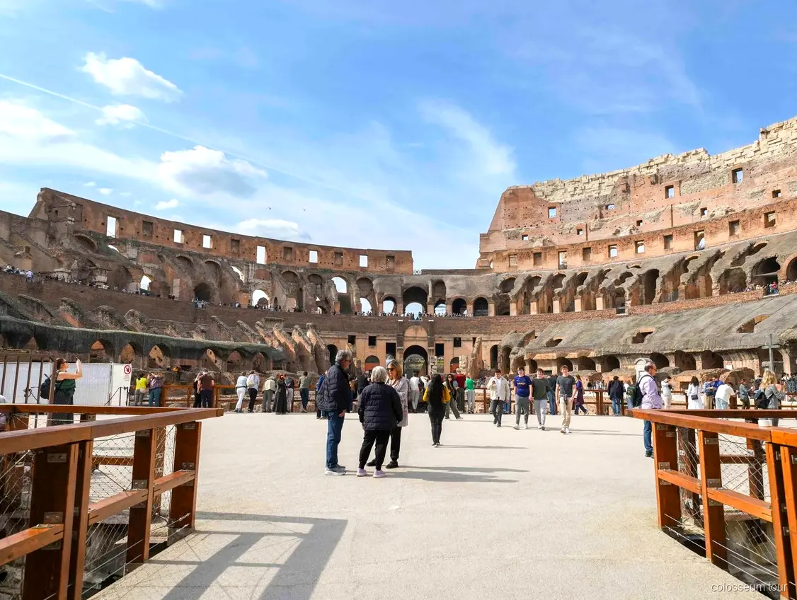 Licensierad guide på Colosseum VIP smågrupp arenagolv-tur